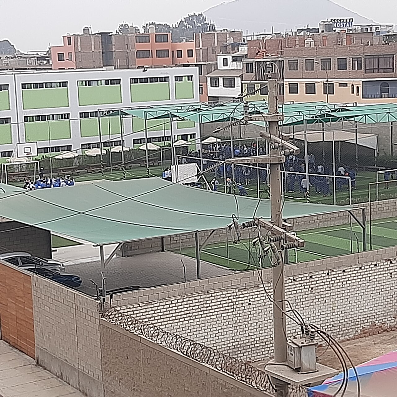 Innova Schools 教育服务系统