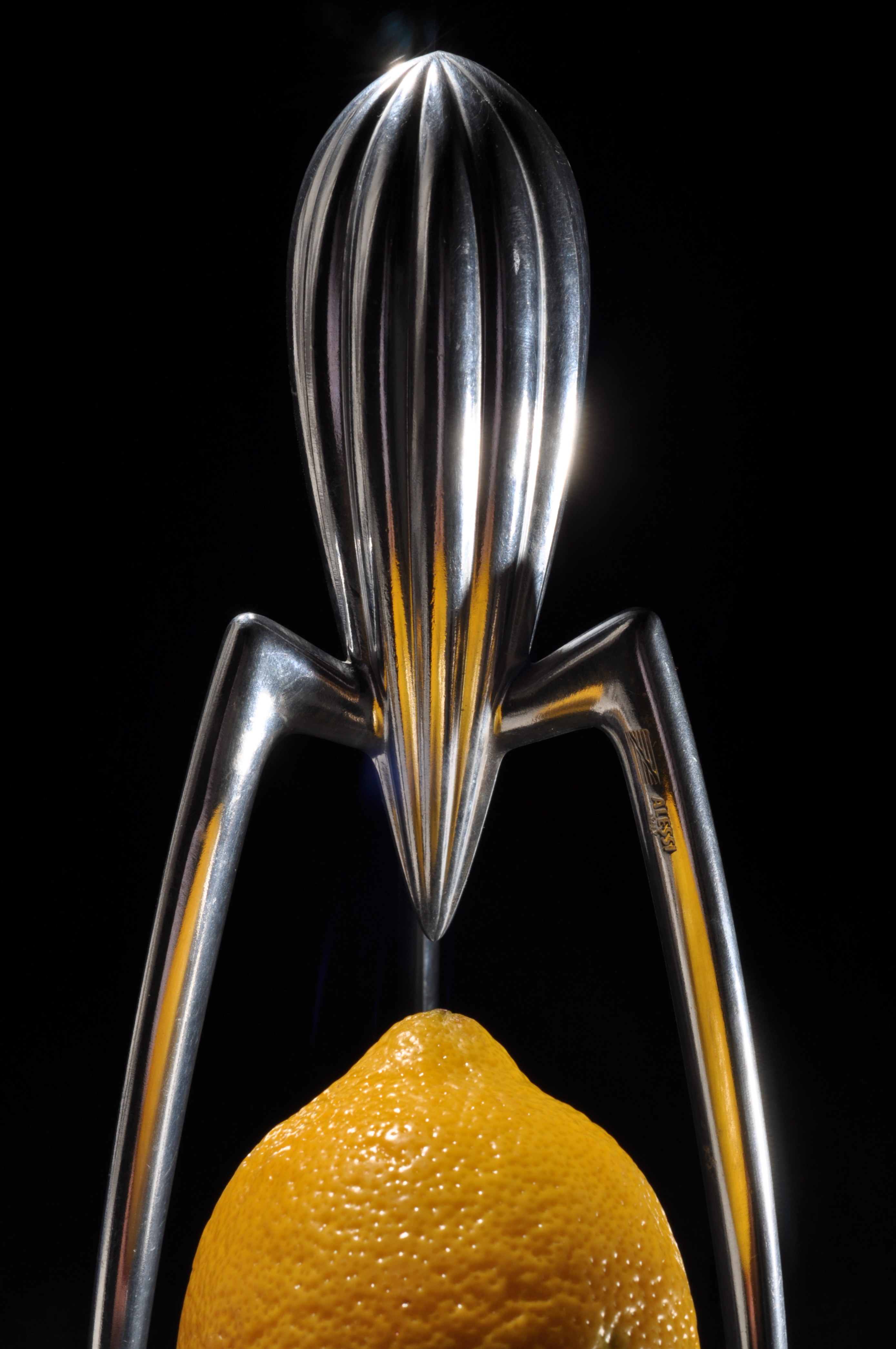 Juicy Salif——铝制三足造型